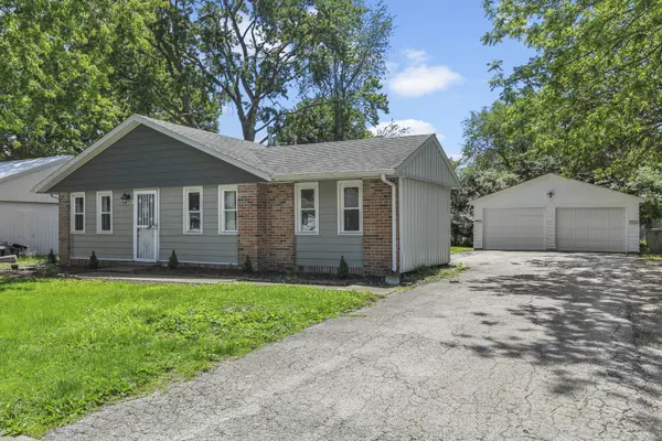 3213 Kimberly DR, Champaign, IL 61821