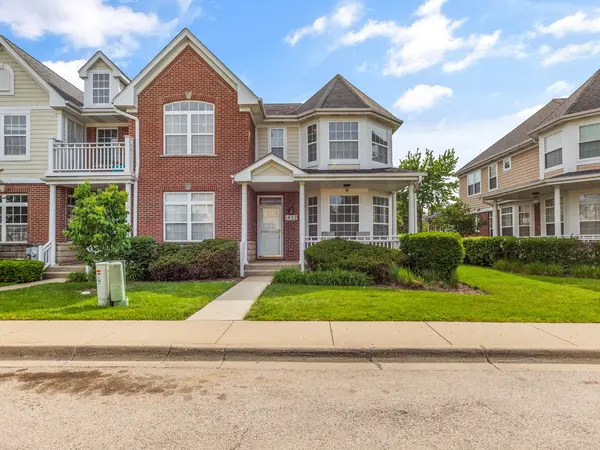 1852 Keystone PL, Schaumburg, IL 60193