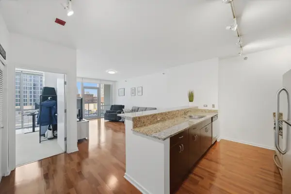 123 S Green ST #702B, Chicago, IL 60607