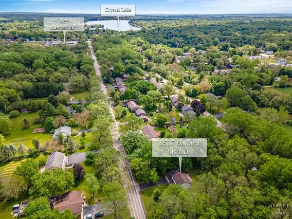 9517 Ballard RD, Crystal Lake, IL 60014