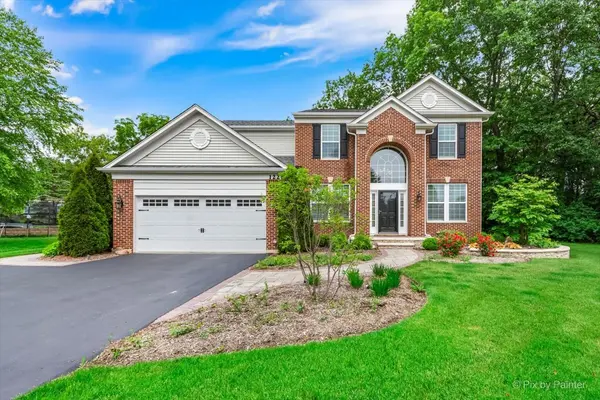 1228 Meade CT,  Lindenhurst,  IL 60046