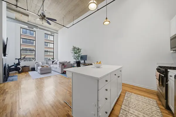 758 N Larrabee ST #514, Chicago, IL 60654