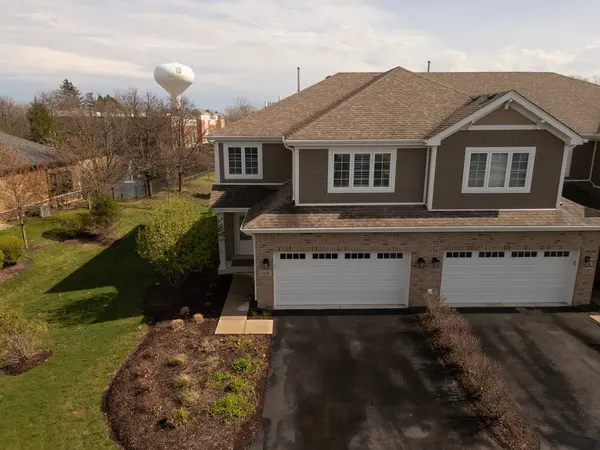 12420 Lacey DR, Lemont, IL 60439