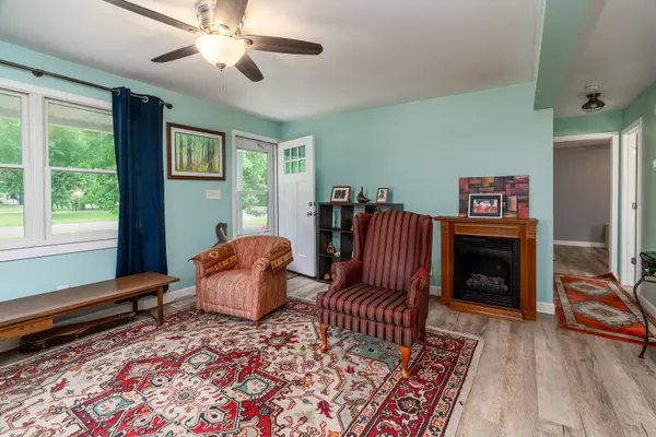 1207 W Hill AVE, Carbondale, IL 62901