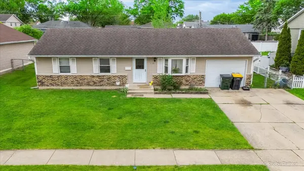 710 Stowell AVE, Streamwood, IL 60107