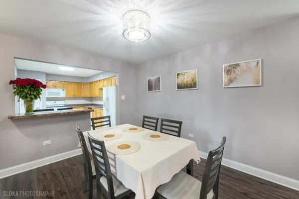 3023 N Paris AVE #206, River Grove, IL 60171