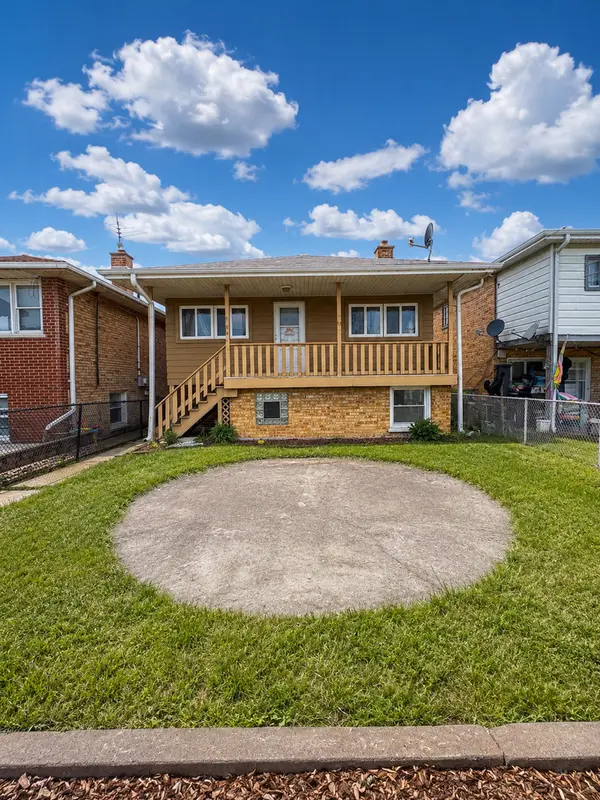 1551 N 43rd AVE, Stone Park, IL 60165