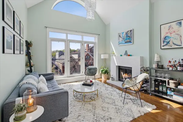 2024 W Iowa ST #3B, Chicago, IL 60622