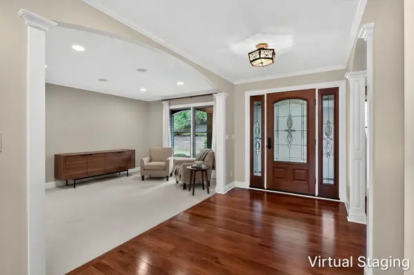 60 Custer TER, Bettendorf, IA 52722