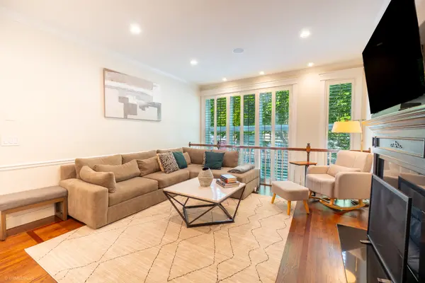 1541 W MONTANA ST #1, Chicago, IL 60614
