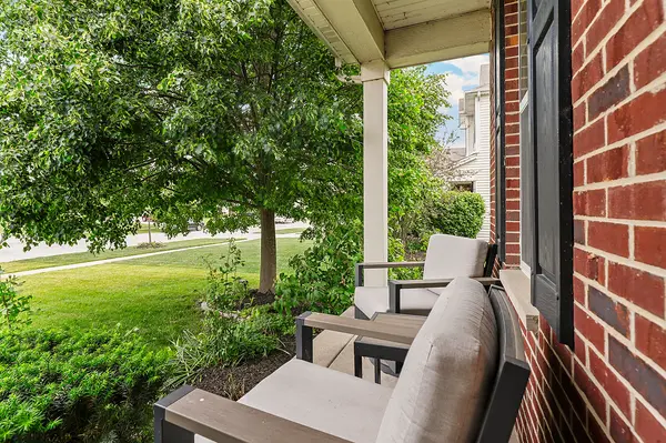 1009 Trillium LN, Shorewood, IL 60404