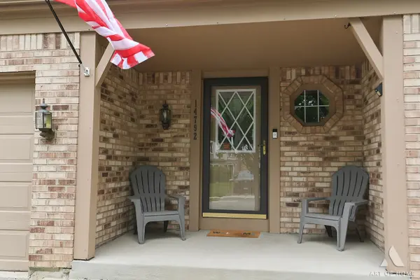 14792 Montgomery DR, Orland Park, IL 60462