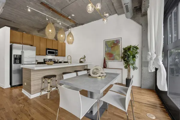 1033 W 14TH PL #115, Chicago, IL 60608