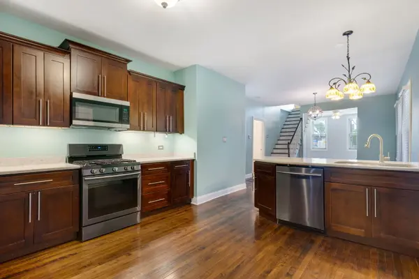3514 S Damen AVE, Chicago, IL 60609