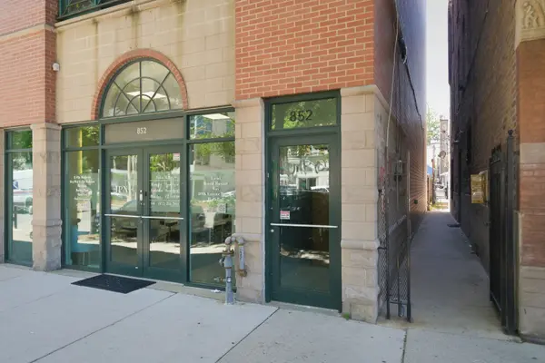 852 N ashland AVE #3, Chicago, IL 60622