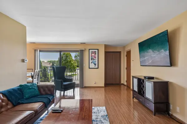 16518 Crescent AVE #2N, Tinley Park, IL 60477