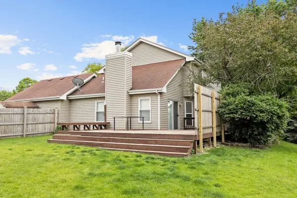 2 Buckboard CT, Bolingbrook, IL 60490
