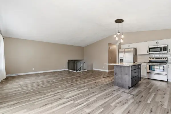2127 W George Washington BLVD, Davenport, IA 52804