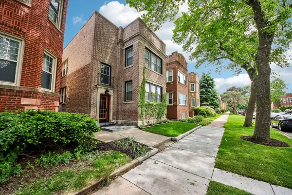 5643 N Campbell AVE, Chicago, IL 60659