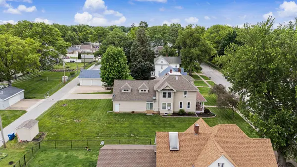 110 N. 4TH ST, Eldridge, IA 52748