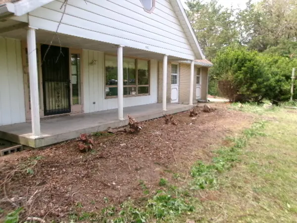 607 N Fleming RD, Woodstock, IL 60098