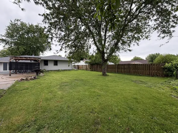 201 N Scandia ST, Alpha, IL 61413