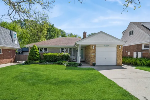 7727 N Oconto AVE, Niles, IL 60714