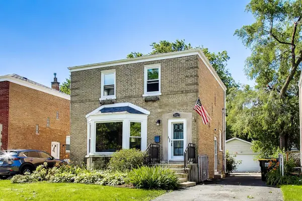 2923 W 97th ST, Evergreen Park, IL 60805