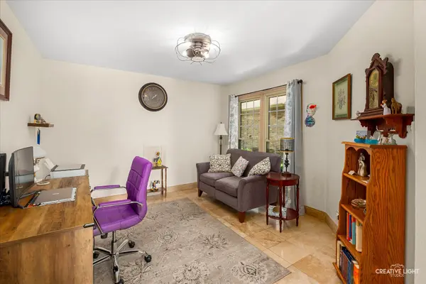 0N682 CHELSEA CIR, Winfield, IL 60190