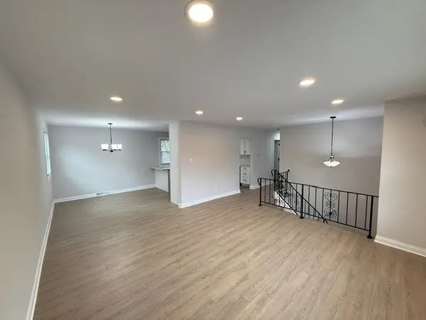 17002 Central Park AVE, Hazel Crest, IL 60429