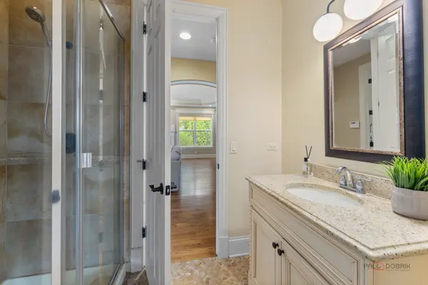 244 Clair View CT, Lake Zurich, IL 60047