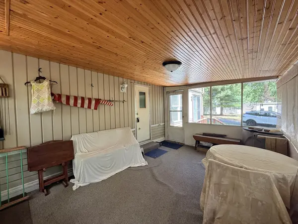 3-50 Woodhaven Lakes, Sublette, IL 61367