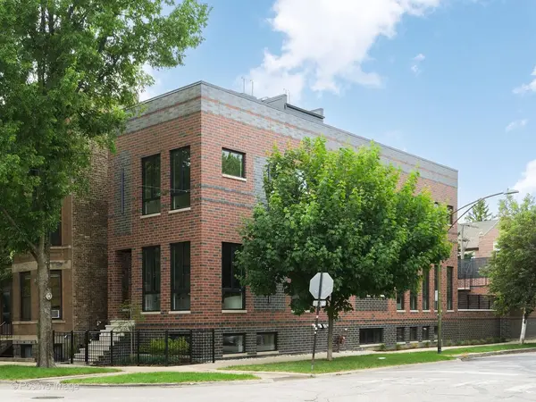 1900 W Cortland ST, Chicago, IL 60622