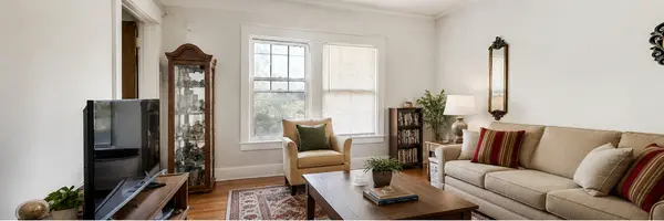 302 South BLVD #2, Evanston, IL 60202