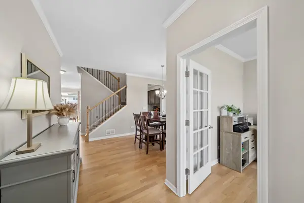 25305 Portage CT, Plainfield, IL 60544