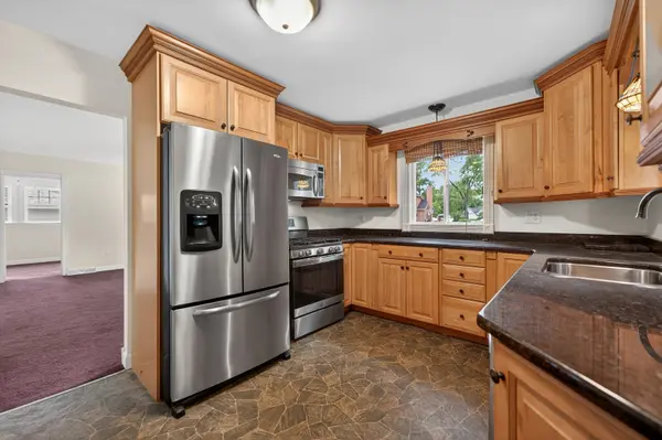 7339 S Park AVE, Burr Ridge, IL 60527