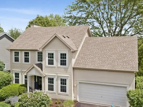 2725 Miller RD, Geneva, IL 60134