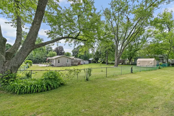 7205 Macarthur AVE, Wonder Lake, IL 60097