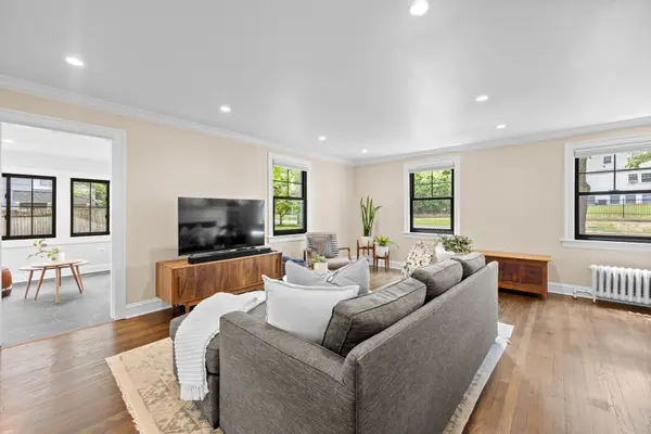 259 Church RD, Winnetka, IL 60093