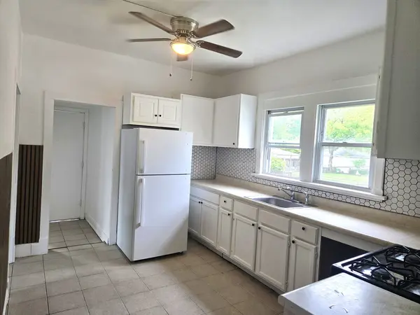 1112 Hartrey AVE, Evanston, IL 60202