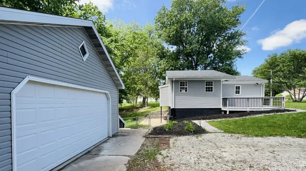 207 Hillman ST, Washington, IL 61571