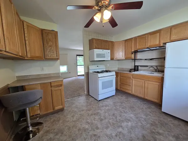 2317 23rd Street CT, Bettendorf, IA 52722