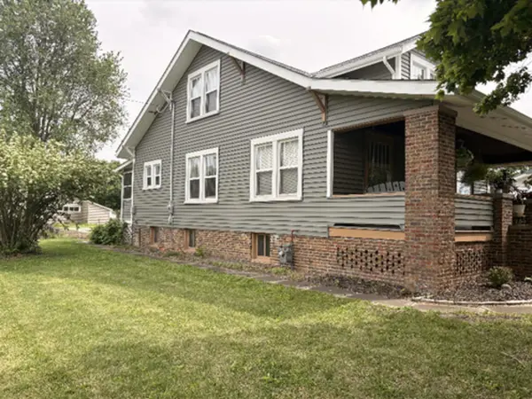 109 Washington ST, Benson, IL 61516