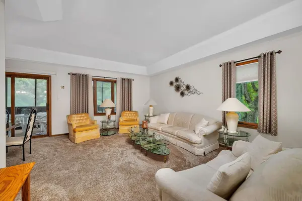 17808 Cameron Pkwy, Orland Park, IL 60467