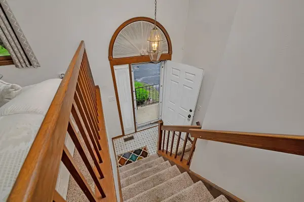 17808 Cameron Pkwy, Orland Park, IL 60467