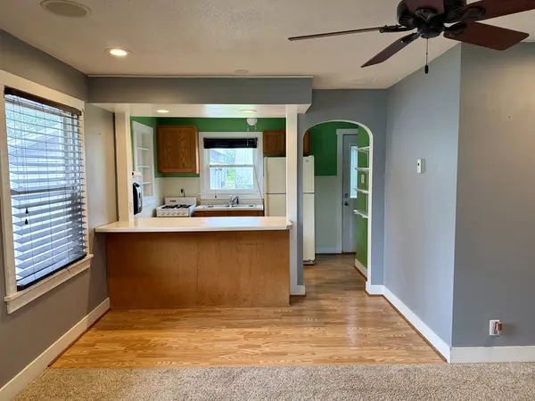 510 S King ST, Newman, IL 61942
