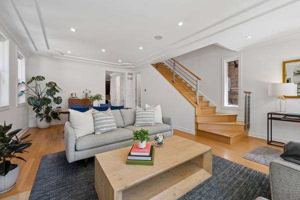2314 W McLean AVE, Chicago, IL 60647