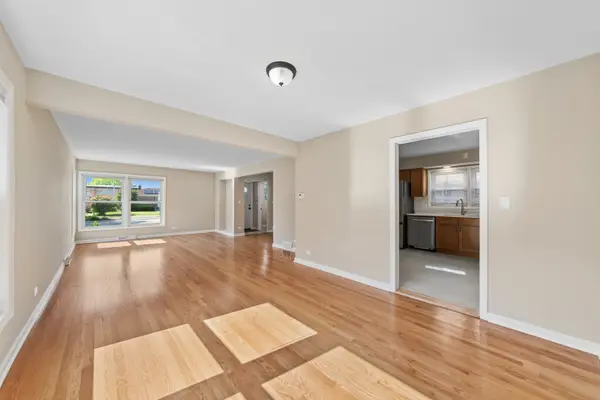 3518 W Main ST, Skokie, IL 60076