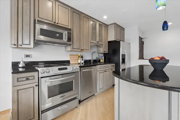 607 W WRIGHTWOOD AVE #415, Chicago, IL 60614