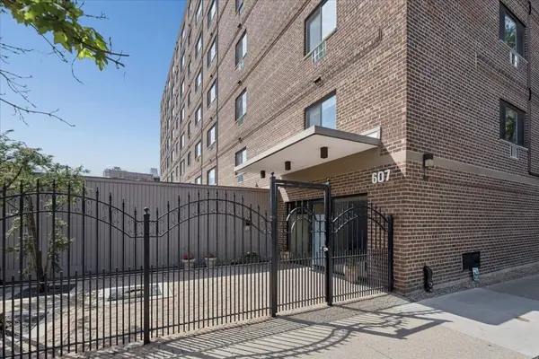 607 W WRIGHTWOOD AVE #415, Chicago, IL 60614
